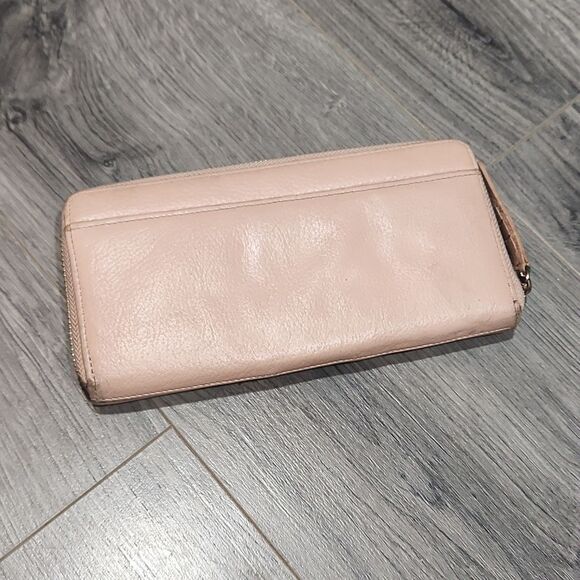 Vintage Cole Haan Peachy Cream Zip Around Wallet - Picture 5 of 8